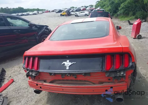 2015 Ford Mustang V6 z USA, uszkodzony, nr VIN 1FA6P8AM1F5346548